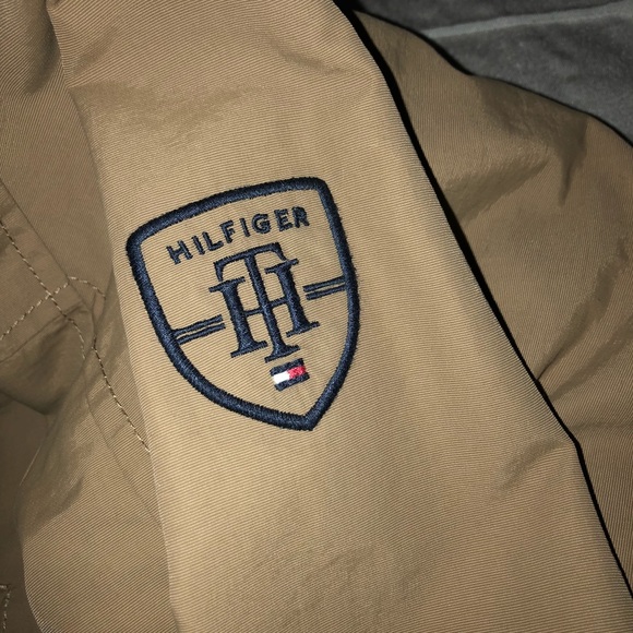 tommy hilfiger jacket - Picture 4 of 6